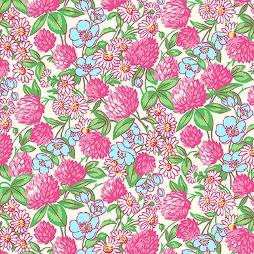 Clover and Daisies in Pink